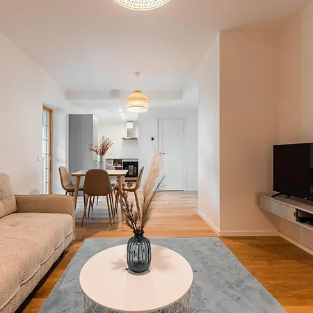 Komandandi Center Apartment *