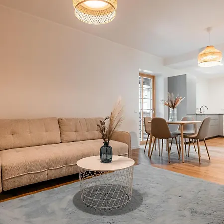 Komandandi Center Apartment Kuressaare