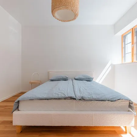 Komandandi Center Apartment