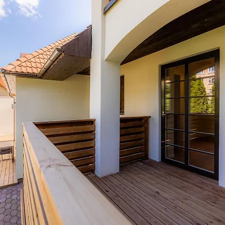 Apartment Komandandi Center