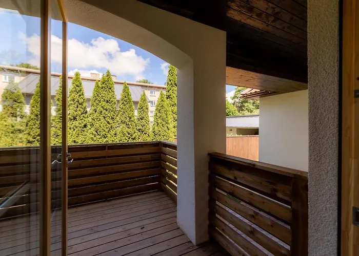 Apartament Komandandi Center