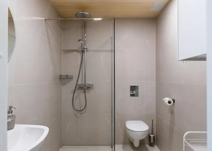 Komandandi Center Kuressaare