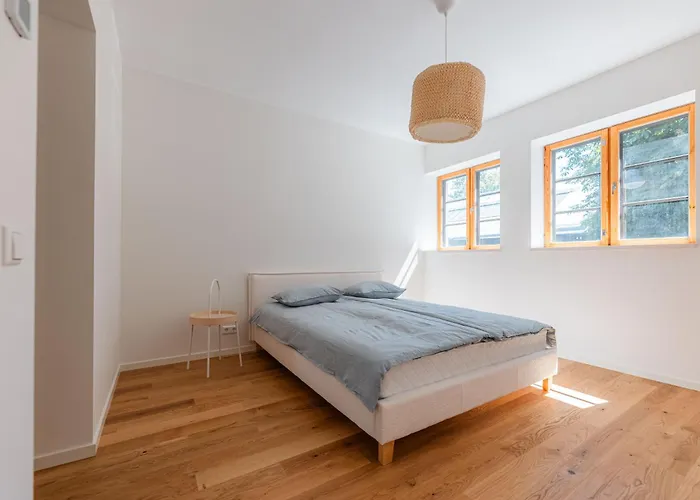 Komandandi Center Kuressaare